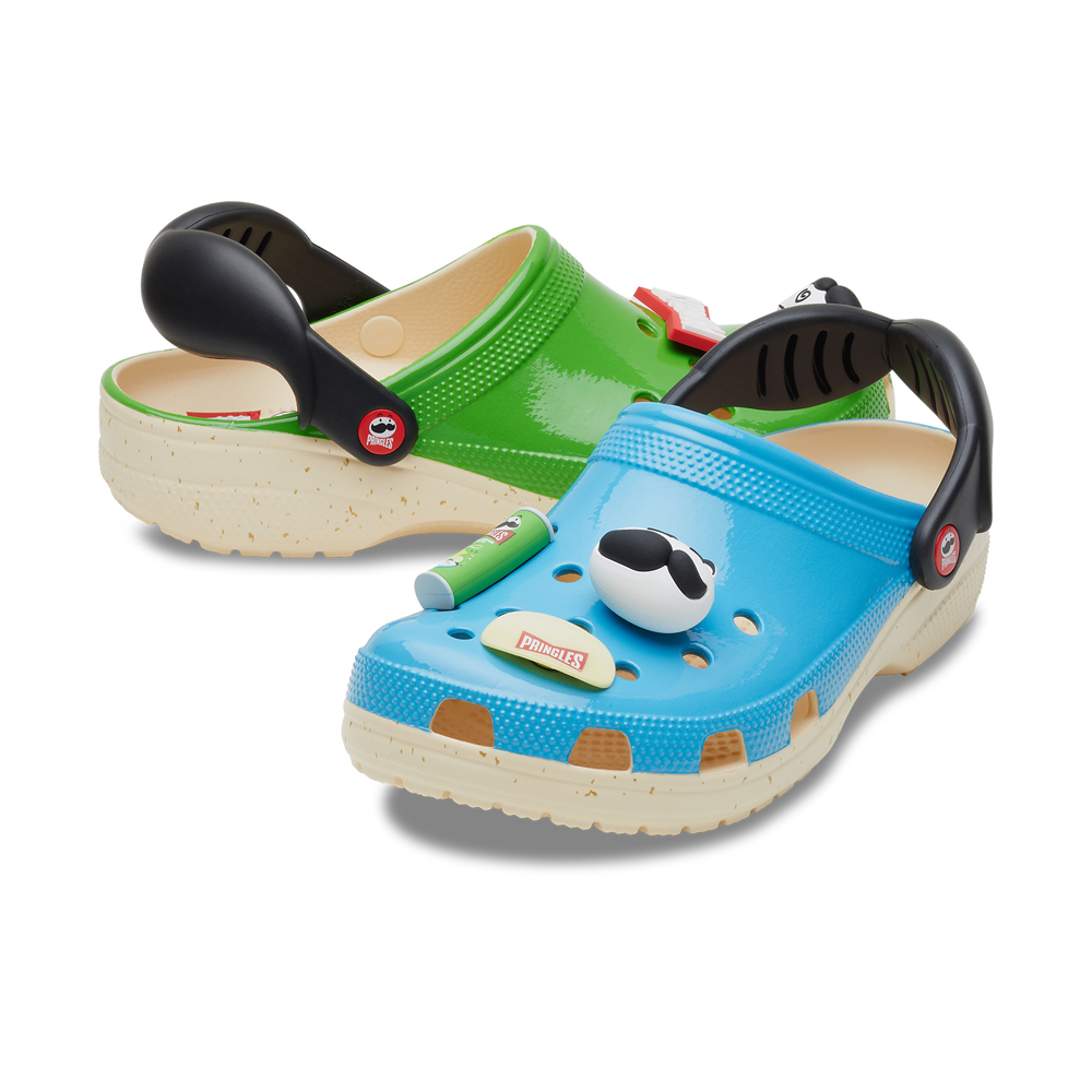 プリングルス × クロックス クラシック クロッグ  Pringles X Crocs Classic Clog  209642-90H