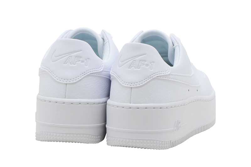 ナイキ ウィメンズ エア フォース 1 セージ LOW NIKE W AF1 1 SAGE LOW AR5339-100