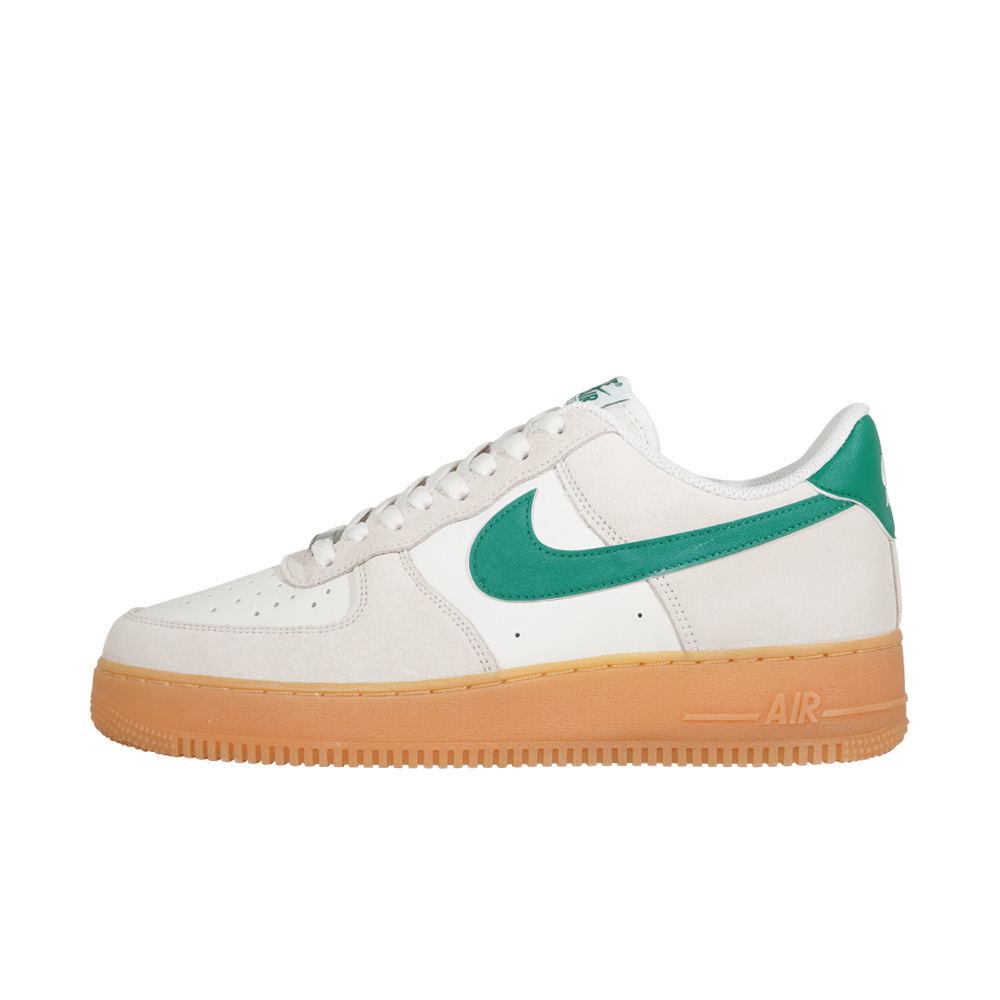 ナイキ エア フォース 1 '07 LV8  NIKE AIR FORCE 1 '07 LV8 FQ8714-001