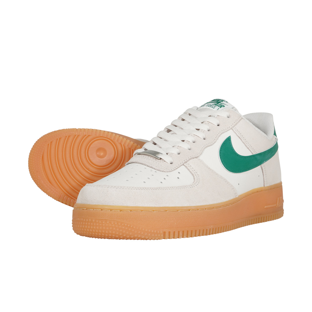 ナイキ エア フォース 1 '07 LV8  NIKE AIR FORCE 1 '07 LV8 FQ8714-001