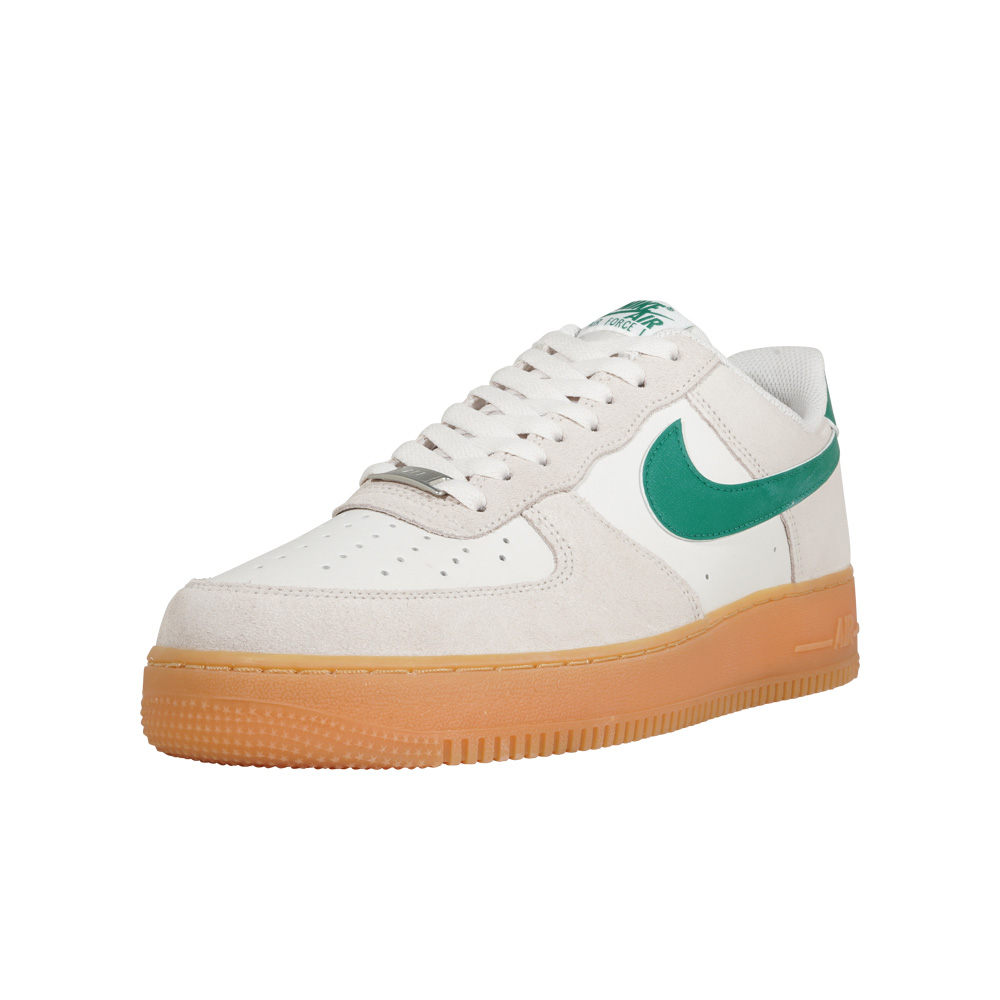 ナイキ エア フォース 1 '07 LV8  NIKE AIR FORCE 1 '07 LV8 FQ8714-001