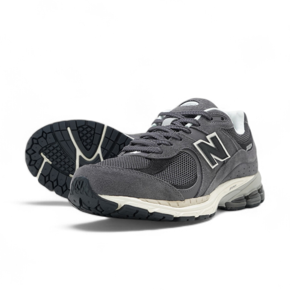 ニューバランス NEW BALANCE M2002R FL