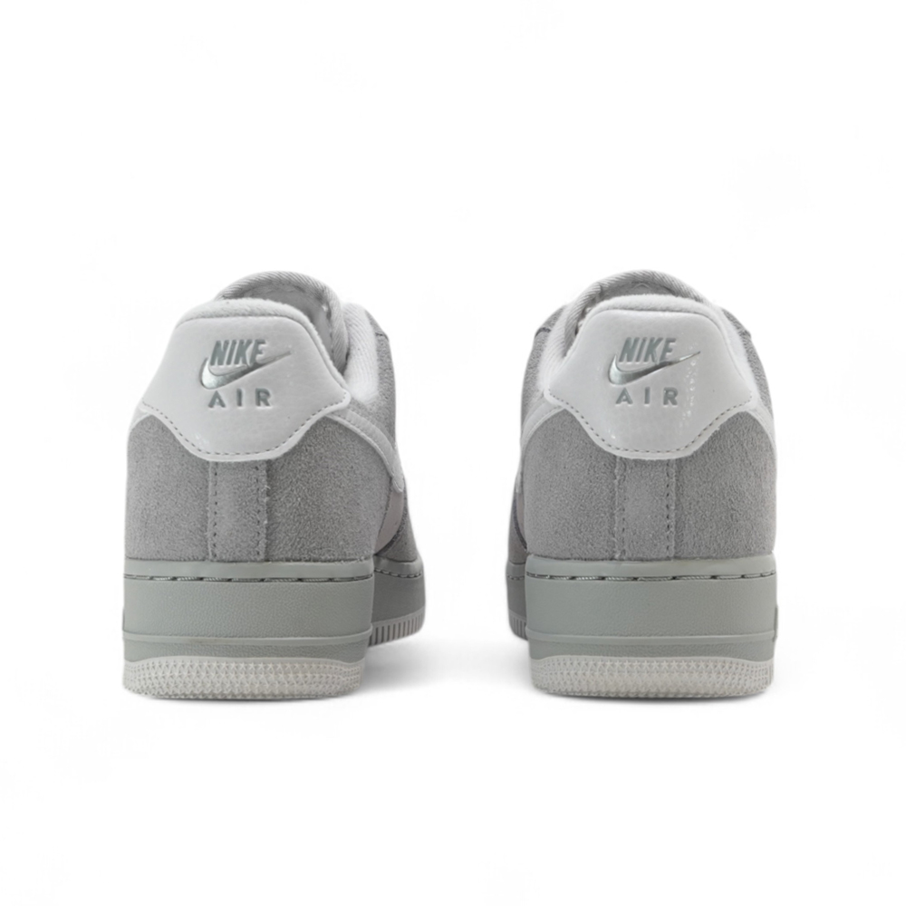 ナイキ ウィメンズ エア フォース 1 '07 NIKE WMNS AIR FORCE 1 '07  HV3876-077