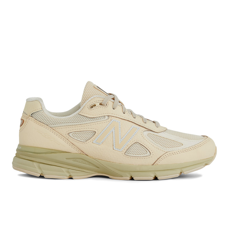 ニューバランス   New Balance  U990 BO4