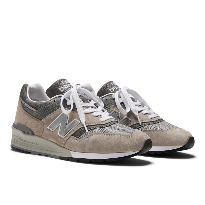 ニューバランス NEW BALANCE U997 GY