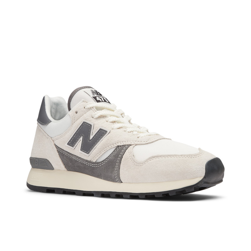 ニューバランス New Balance  M475 VTA