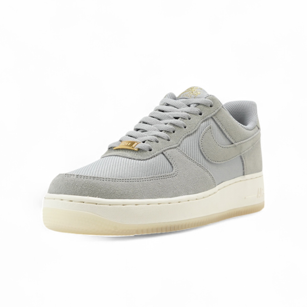 ナイキ エア フォース 1 '07 LV8 NIKE AIR FORCE 1 '07 LV8  FZ5222-001