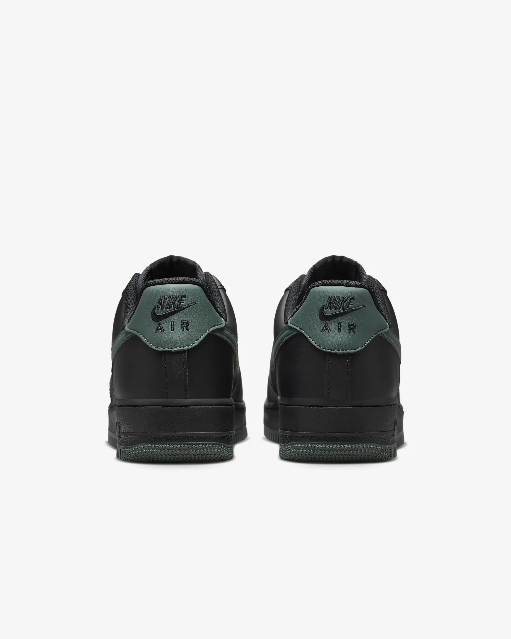 ナイキ エア フォース 1 '07 NIKE AIR FORCE 1 '07  FJ4146-001