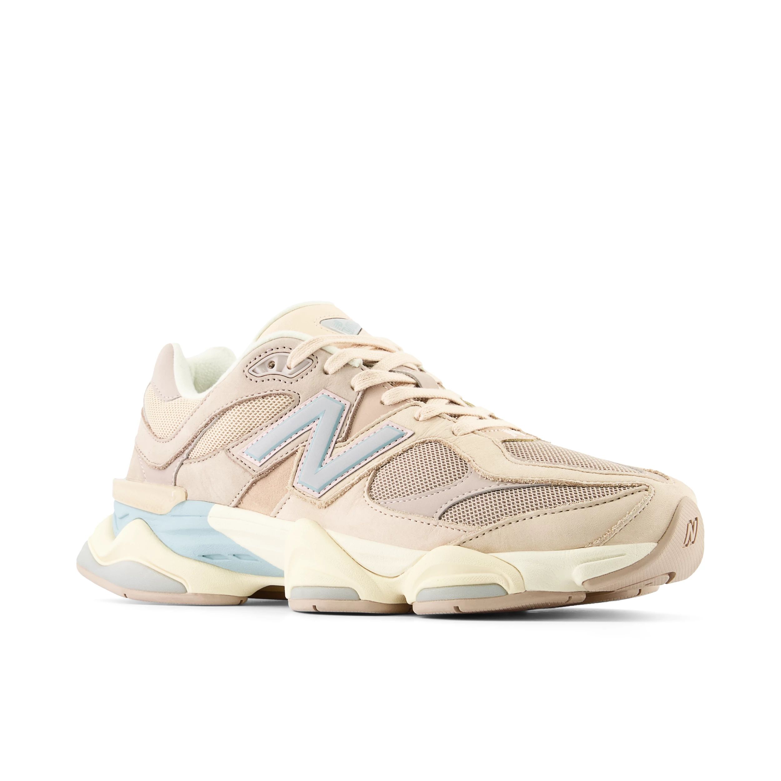 人気商品多数 再値下げ！New balance M670GNS グレー 23.5cm D | www